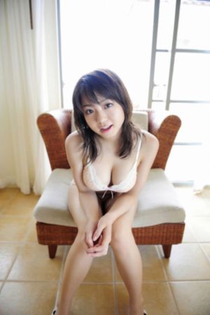中文字幕女教师julia视频_剧情片动漫在线观看