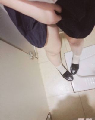 overflow欧巴来洗澡_BD国语免费在线观看