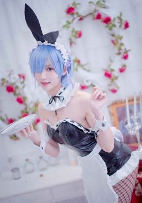 十大颜色的经典港片吴倩莲_BD日本电影免费